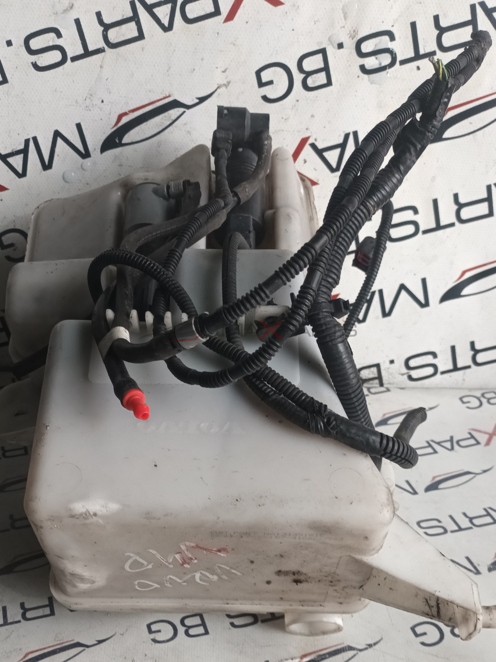 КАЗАНЧЕ ЧИСТАЧКИ VOLVO V40