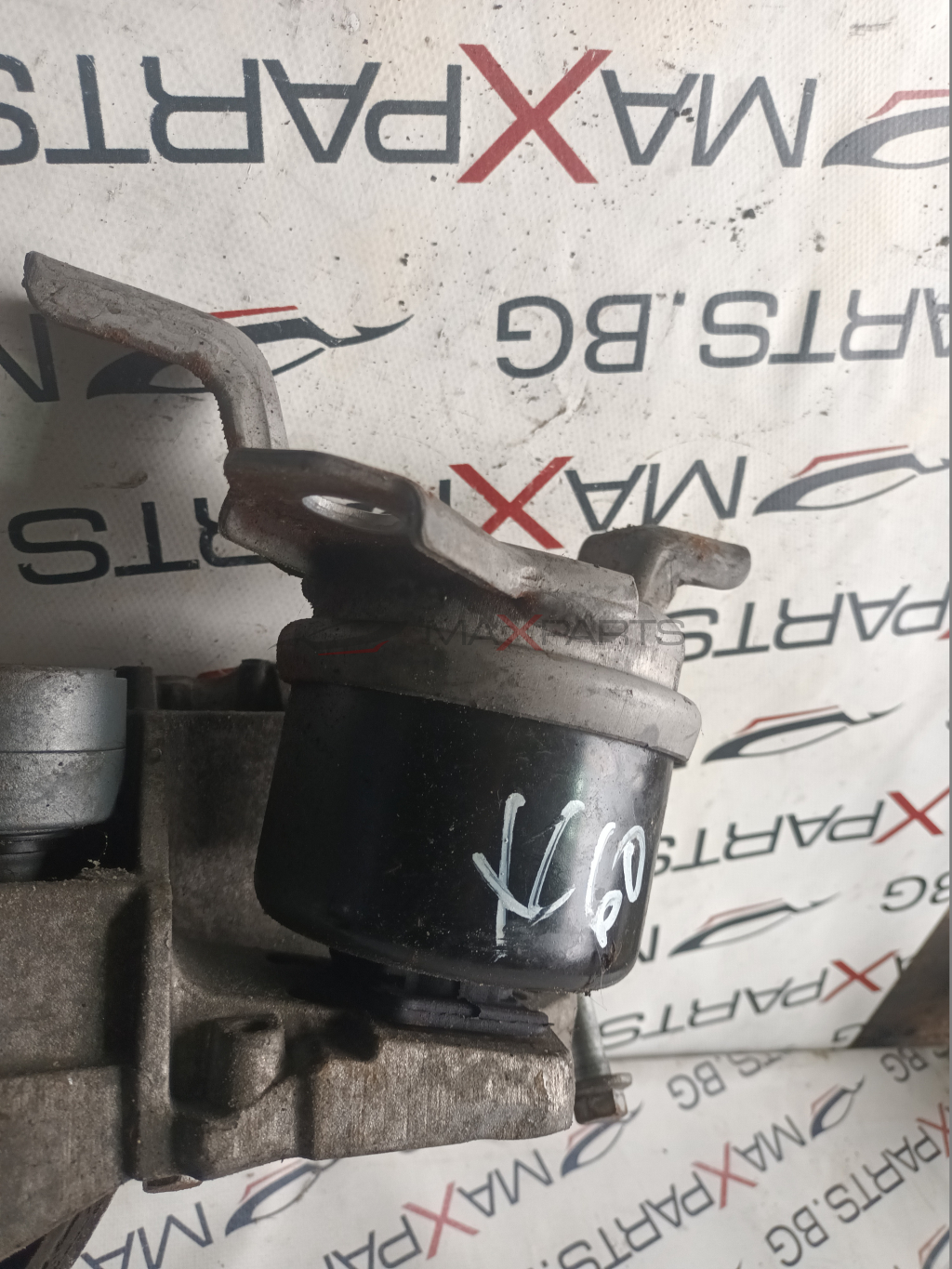 ТАМПОН ДВИГАТЕЛ VOLVOXC60 2.4D5