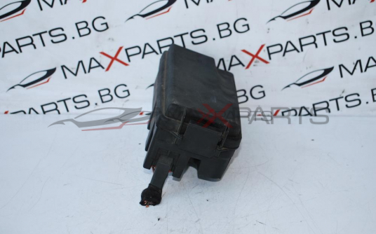 Бушонно табло за OPEL VEKTRA  C    GM13 170 899    PA6-GF10-GB20