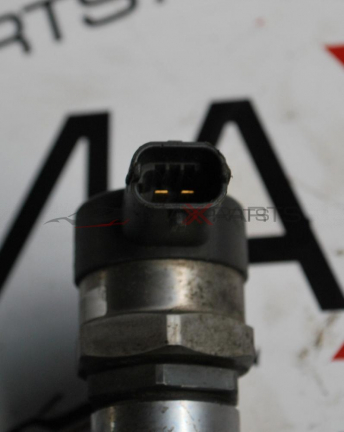 Регулатор налягане на гориво за Volvo C70 2.0 D3 Fuel Pressure Regulator       31216313        0281002990