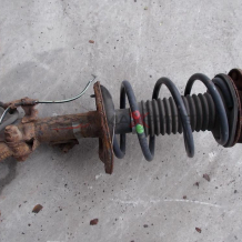 Преден десен амортисьор за TOYOTA AURIS front right Shock absorber