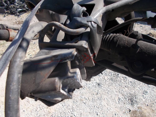 CRAFTER 2008 2.5 D Цената е само за предния  мост необорудван