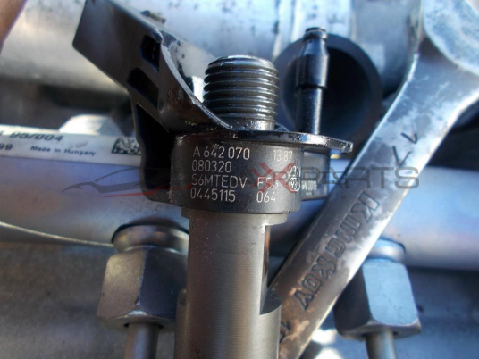 Дюза за Chrysler 300C 3.0D FUEL INJECTOR A6420701387 0445115064