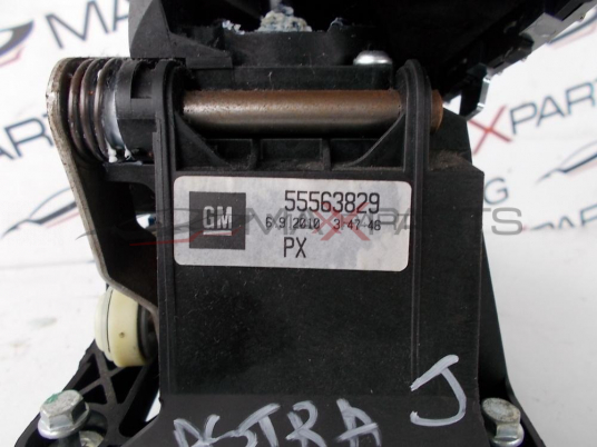 Скоростен лост за Opel Astra J 2012г  55563829