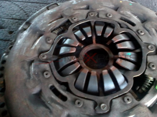 AVENSIS 2.2 D4D Clutch kit