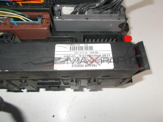 Бушонно табло за OPEL VECTRA C  FUSE BOX 532155009  13205775