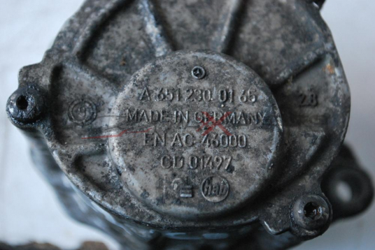 Вакуум помпа за MERCEDES VITO W639 2.2 CDI VACUUM PUMP          A6512300165