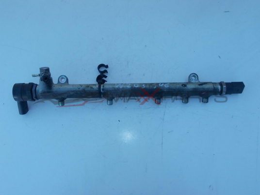 Горивна рейка за MERCEDES BENZ C-CLASS W203 2.2CDI FUEL RAIL A6110700395 0445214038