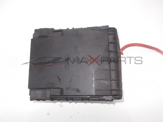 Бушонно табло за VW JETTA 2.0 TDI FUSE BOX 1K0937125A