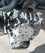 СКОРОСТНА КУТИЯ VW TIGUAN UPK 1.5TSI 2023