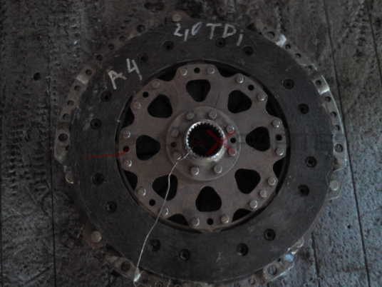 AUDI A4 2.0 TDI 170 HP Friction disk & presure plate