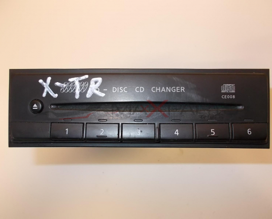 X-TRAIL  6 DISC CD CHANGER   281844M500