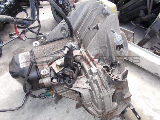 Скоростна кутия за DACIA LOGAN 0.9 TCE 5SPEED MANUAL GEARBOX NEW JH3351 NEW НОВА