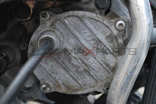 Вакуум помпа за VOLVO XC70  2.4D D5         30731825