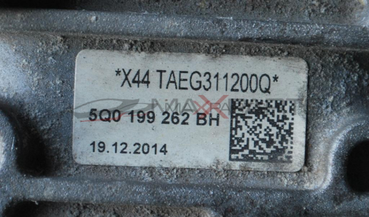 Десен тампон двигател за VW GOLF 7   1.6TDI        5Q0199262BH