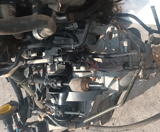 СКОРОСТНА КУТИЯ OPEL VIVARO 1.6 DCI 6 SPEED