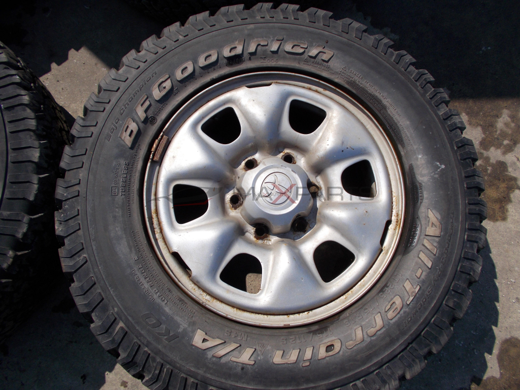 Джанти с гуми  16`` за Toyota Hilux 6.5J STEEL WHEELS