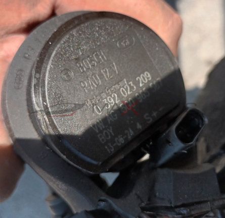 ВОДНА ПОМПА ДОПЪЛНИТЕЛНО НАЛЯГАНЕ Made in Germany  CO  0 392 023 209 V AC 500.965.567