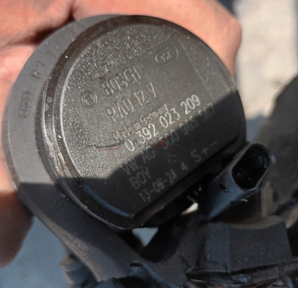 ВОДНА ПОМПА ДОПЪЛНИТЕЛНО НАЛЯГАНЕ Made in Germany  CO  0 392 023 209 V AC 500.965.567