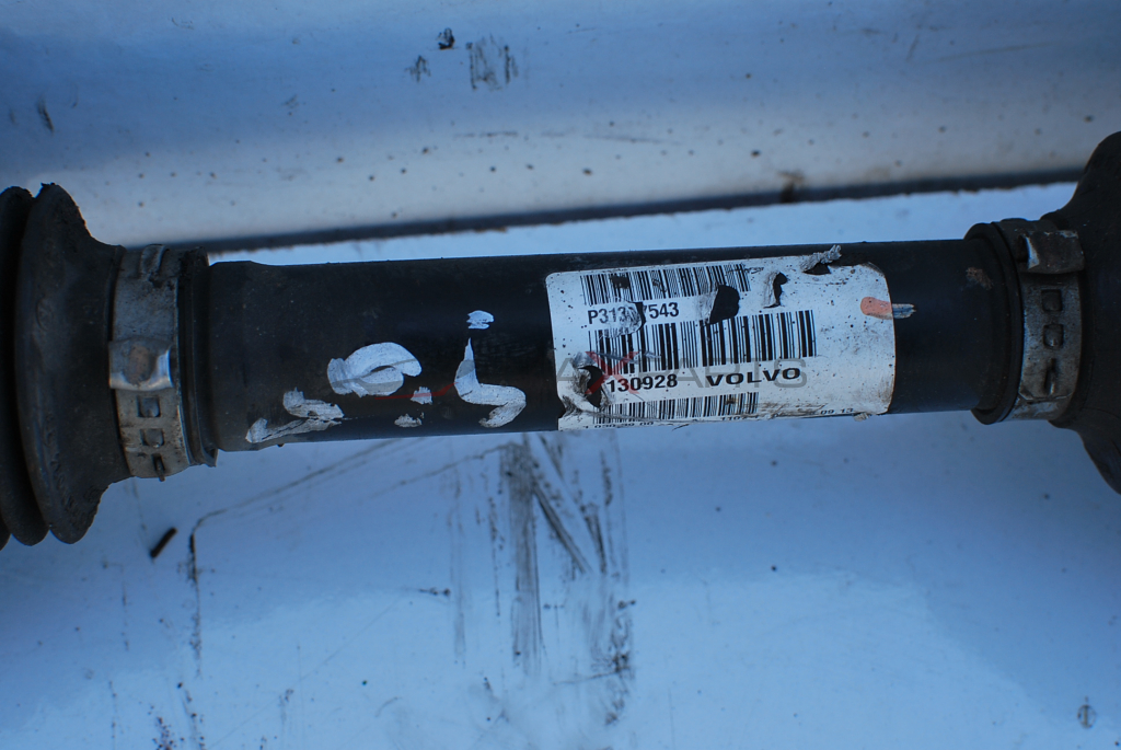 ПРЕДНА ДЯСНА ПОЛУОСКА VOLVO S60 2016   2.0  5ц  130928   P313543