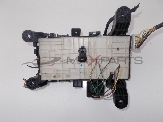 Бушонно табло за SUZUKI GRAND VITARA FUSE BOX