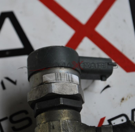 Регулатор налягане за Volvo S40 2.4 D5                    0281002712