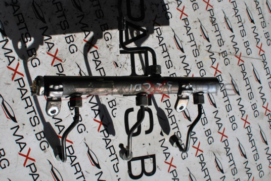 Горивна рейка за Mercedes-Benz W211 3.2CDI A6420700495