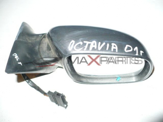 OCTAVIA 2001