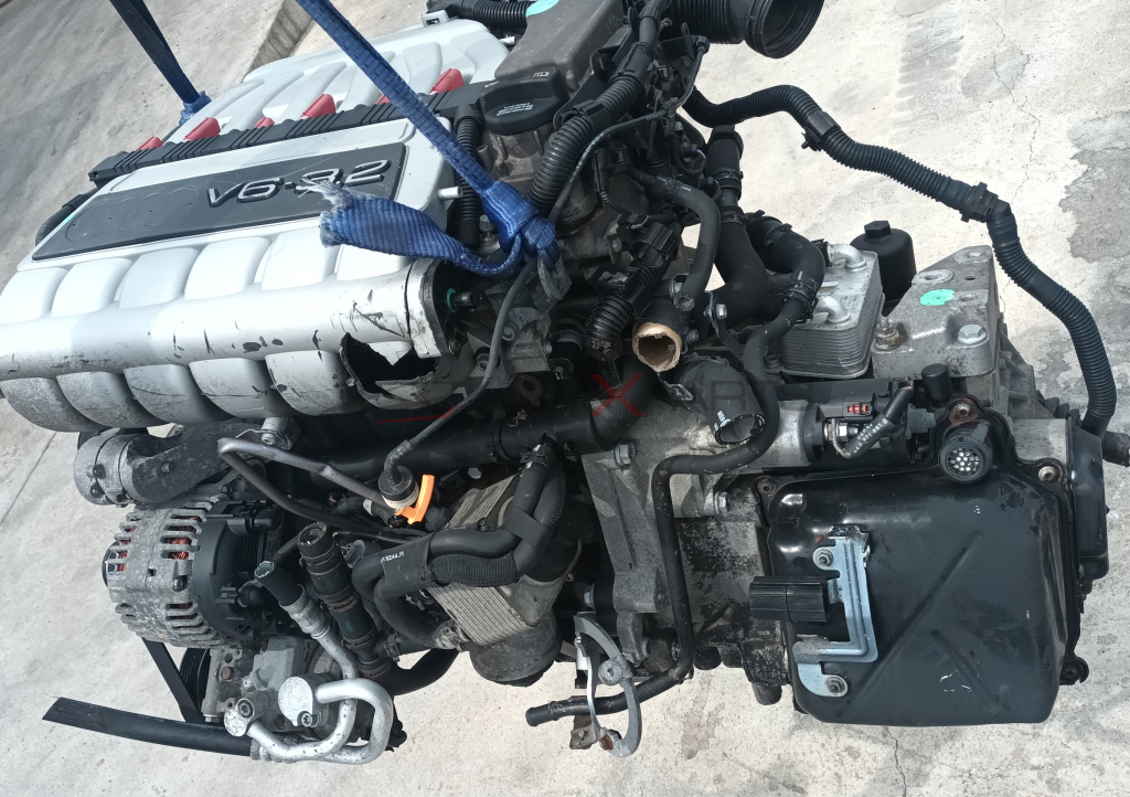 ДВИГАТЕЛ BUB 3.2  GOLF V 4MOTION  3.2 r32 v6 24v