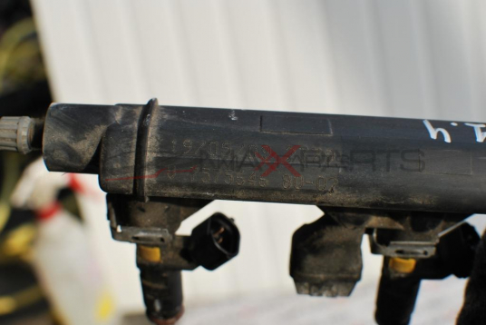 Бензинови инжектори с горивна рейка за Mini Cooper 1.4I 16V V752817680 V7575646