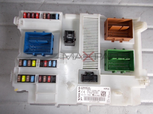 Бушонно табло за VOLVO S80 Fuse box  31384933
