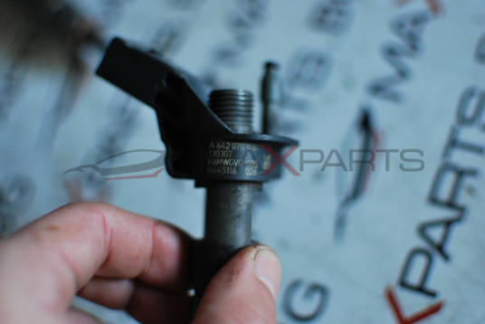 Дюза за MERCEDES-BENZ W204 3.0CDI A6420701187 0445116026