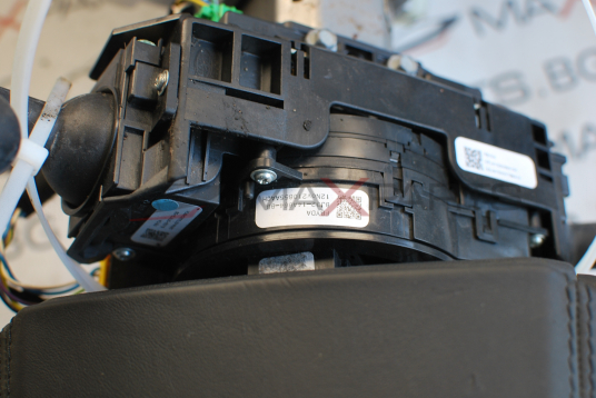 Волан за Range Rover BJ32-14A664-BB CPLA-13N064-SC