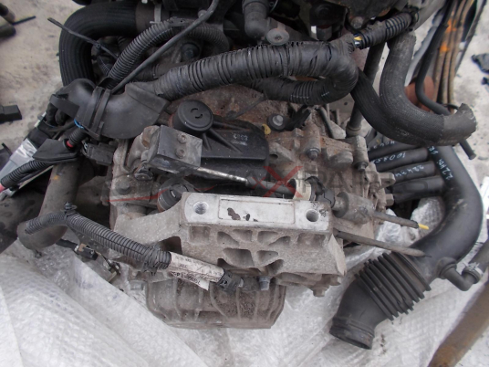 Скоростна кутия за LAND ROVER FREELANDER 2.2 TD4 MANUAL GEARBOX 7G9R7002HJ