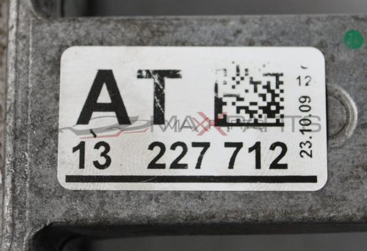 Тампон двигател за OPEL INSIGNIA  2.0CDTI   AUTOMATIC        13 227 712