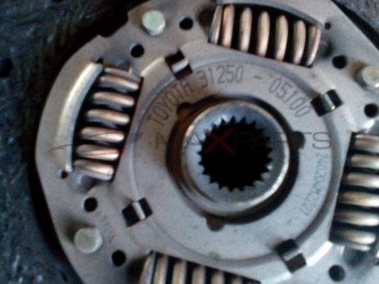 AVENSIS 1.8 I Clutch kit