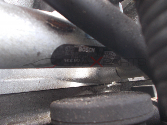 Горивна рейка за Volvo XC70 2.4 D5 FUEL RAIL 0445215010 8658252