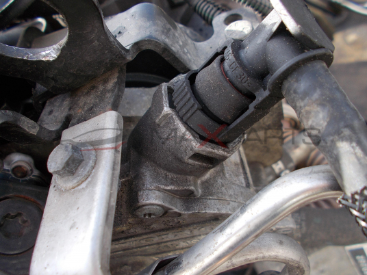 Вакуум помпа за Volvo S40 2.4 D5 31219463