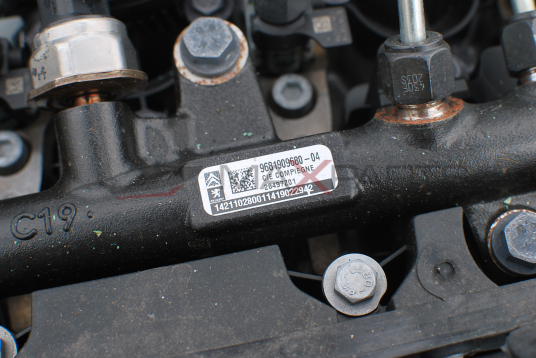 Горивна рейка за Ford Kuga 2.0TDCI   9681909680-04