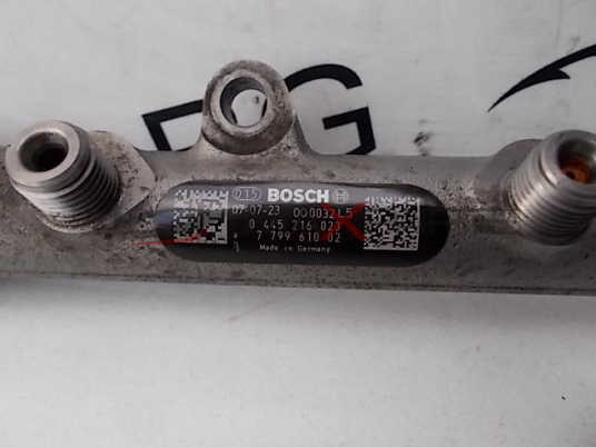 Горивен рейл за BMW E90 3.0D  0 445 216 023