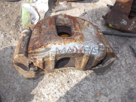 AVENSIS REAR brake caliper