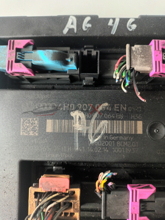 4H0 907 054 EN A6 4G MODULE AG 46 4H0.907.004 EN 0521 H007 064 EN H36  00002001 BCM2.01 LH 41 14.02.14 10011937