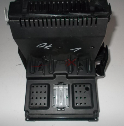 Бушонно табло за VOLVO V70 FUSE BOX 30765149