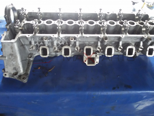 E 53 X 5 3.0 D 218 Hp BMW CYLINDER HEAD