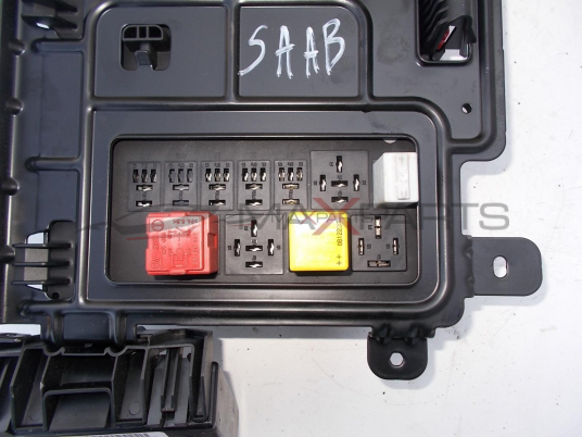 Бушонно табло за SAAB 9-3 FUSE BOX 12769679 519161301