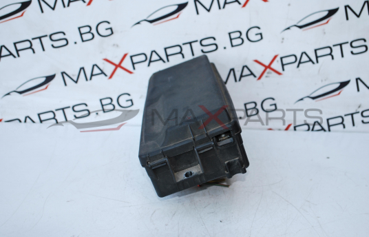 Бушонно табло за OPEL VEKTRA  C    GM13 170 899    PA6-GF10-GB20