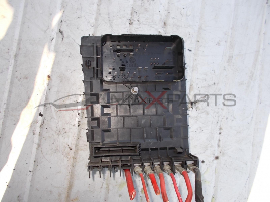 Бушонно табло за VW GOLF 6 1K0937125B  Fuse Box 1K0 937 125 B