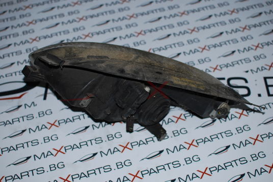 Десен фар за Citroen Xsara Picasso