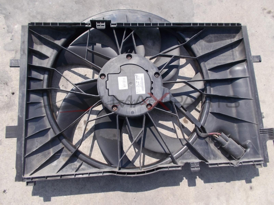 Перки охлаждане за MERCEDES BENZ  C CLASS W203  Radiator fan A2035001593
