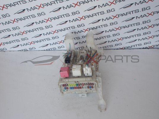Бушонно табло за Toyota Auris FUSE BOX 82730-02120-A 0208-9H03